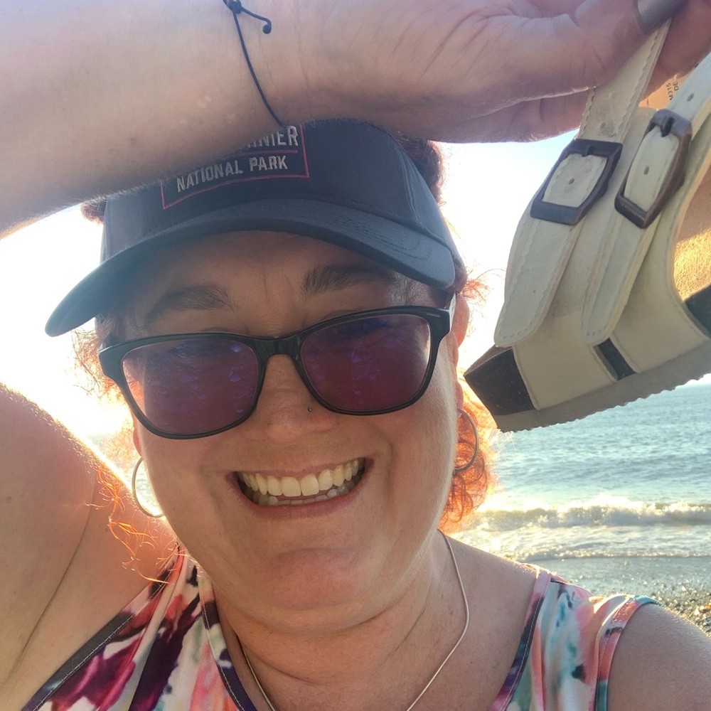 Meet your Posher, Jeanette